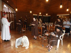 Encuentro de religiosas en El Carmelo